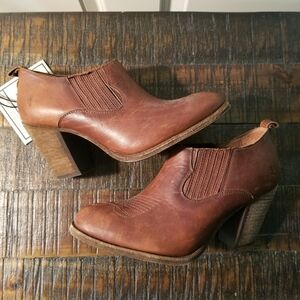 New Frye Llana Shootie Boots